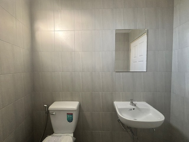 โกดังให้เช่า บางบัวทอง