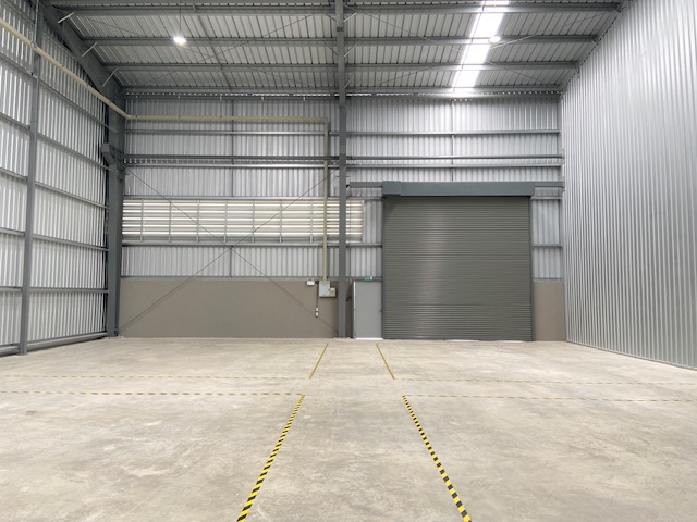 โกดังให้เช่า/คลังสินค้าให้เช่า นนทบุรี บางบัวทอง