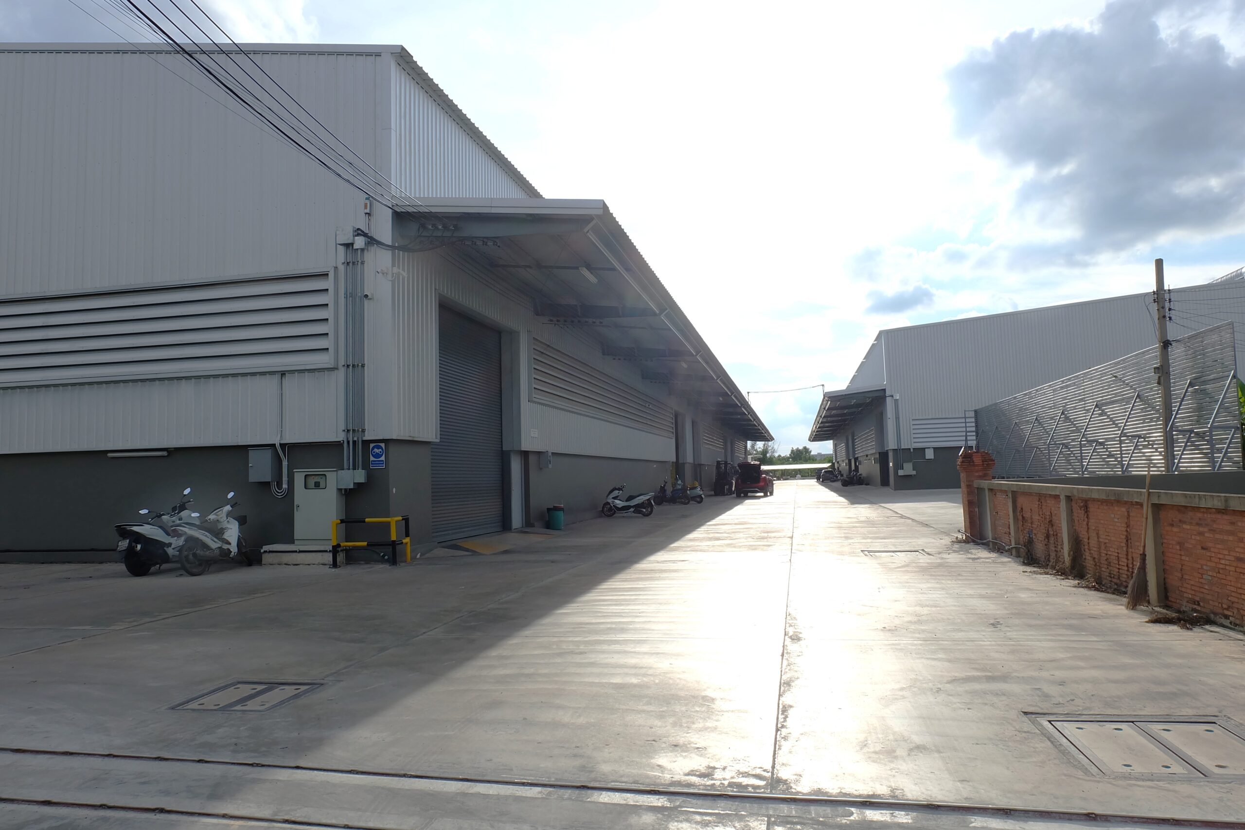 โครงการจริง มุมมองด้านข้าง